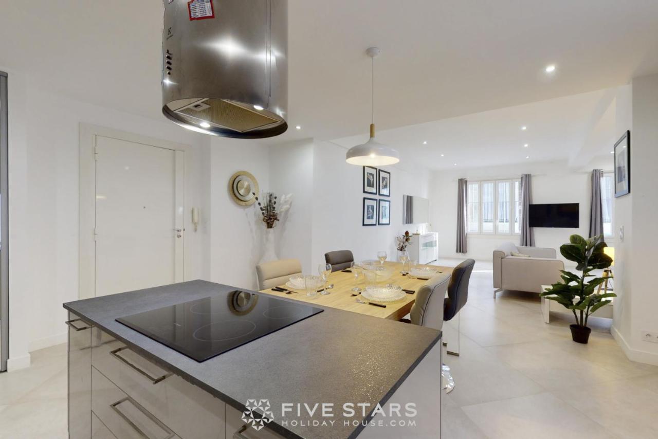 Apartment Grand Promenade Five Stars House